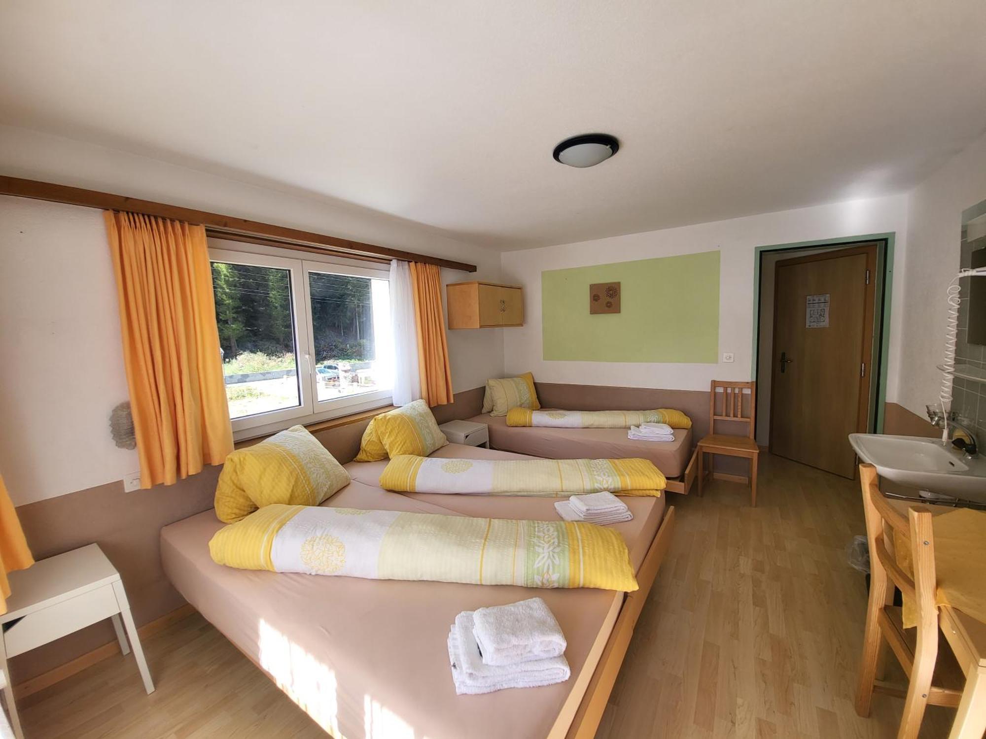 Pension Heino Saas-Grund Ngoại thất bức ảnh