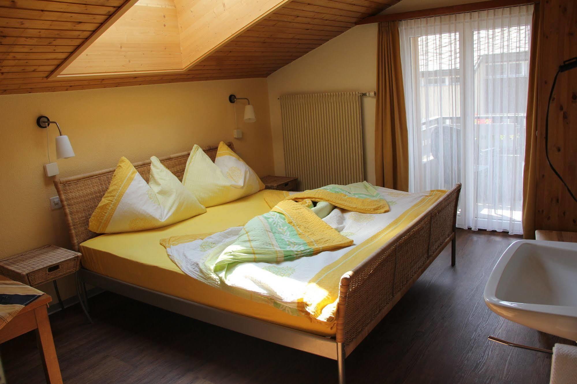 Pension Heino Saas-Grund Ngoại thất bức ảnh