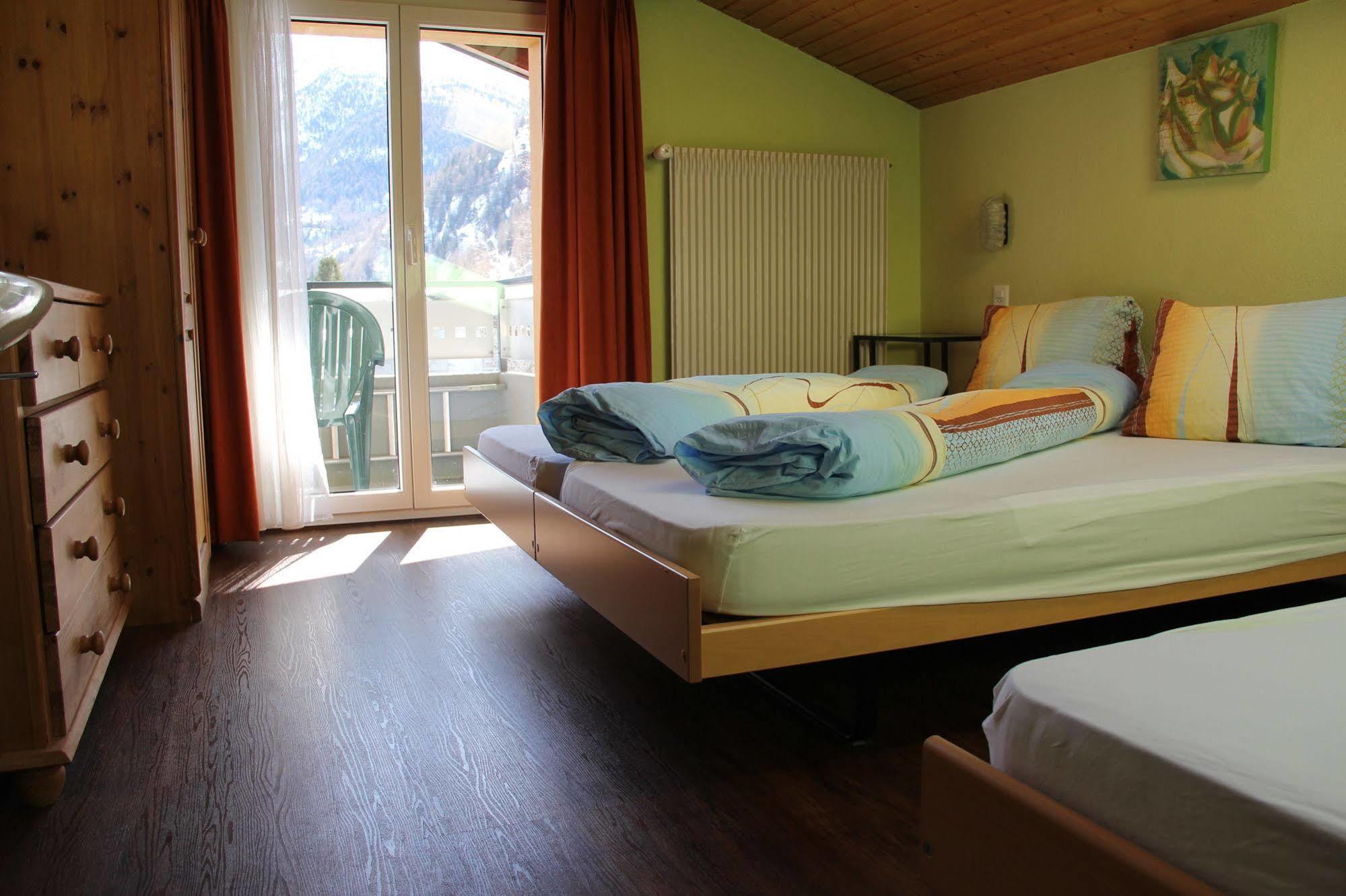 Pension Heino Saas-Grund Ngoại thất bức ảnh