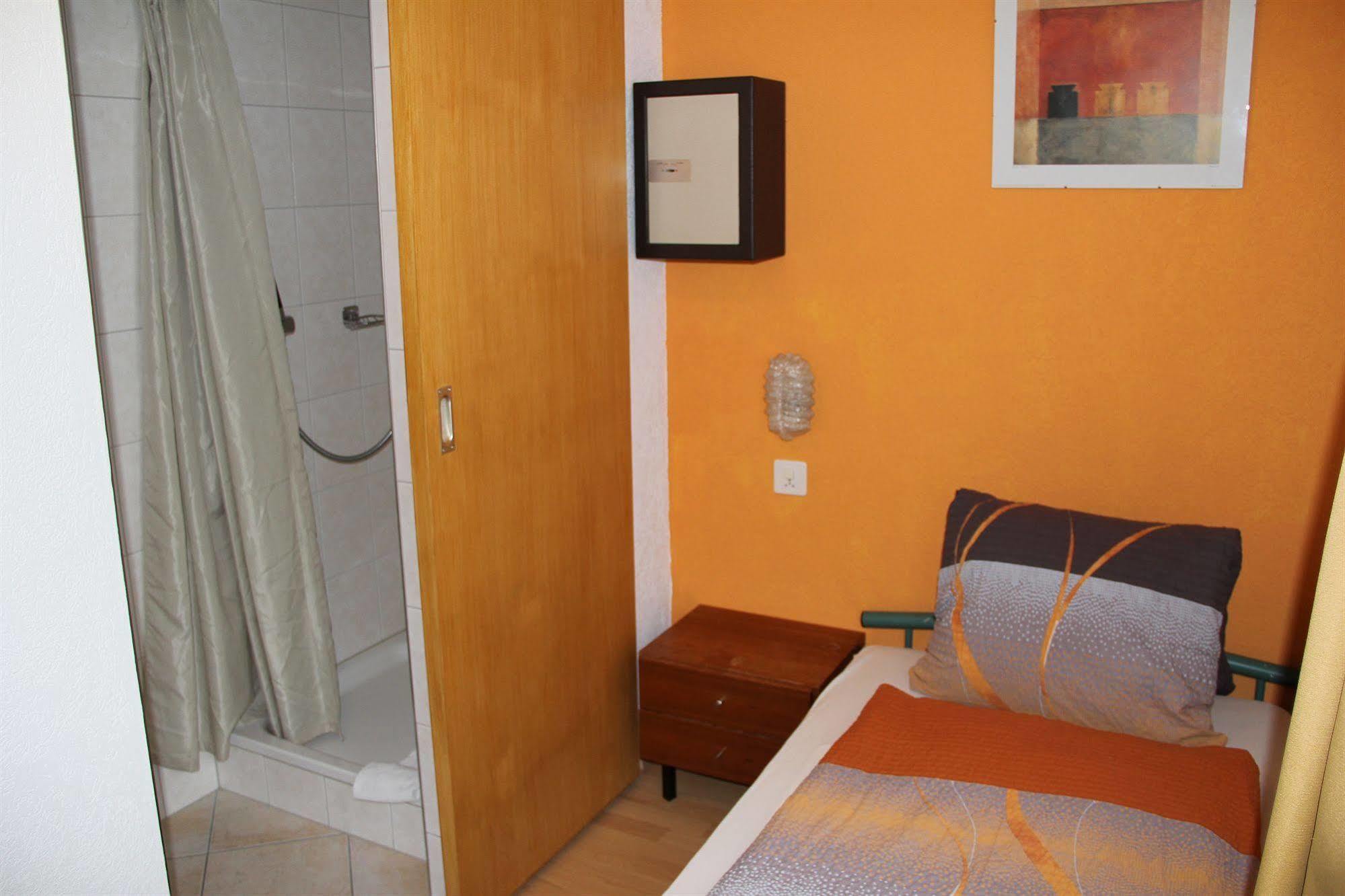 Pension Heino Saas-Grund Ngoại thất bức ảnh
